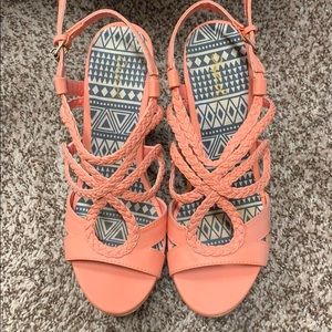 Women’s wedge shoes size 7.5